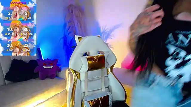 Snapshot of victoria_kosh chatting on 09.12.25 victoria kosh online show from 09.12.25