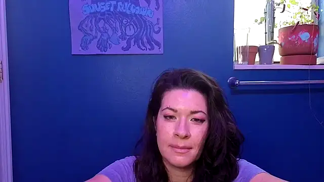 highly inappropriate online show from 04.08.26