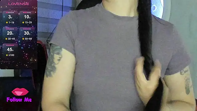 natasha logan  online show from 01.17.26