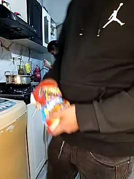 catire2323 online show from 04.17.26