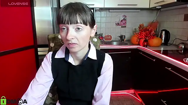 TayanaJons online show from 10.23.25