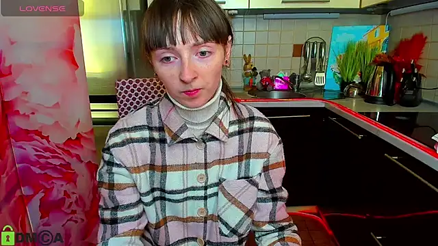 Snapshot of TayanaJons chatting on 02.02.26 TayanaJons online show from 02.02.26