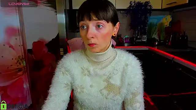 Snapshot of TayanaJons chatting on 02.06.26 TayanaJons online show from 02.06.26