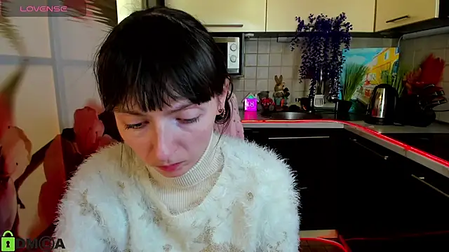 Snapshot of TayanaJons chatting on 02.16.26 TayanaJons online show from 02.16.26