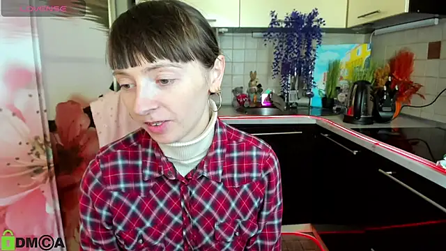 Snapshot of TayanaJons chatting on 03.02.26 TayanaJons online show from 03.02.26