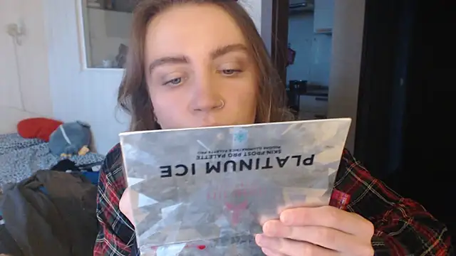 amanda kiss kiss online show from 01.23.25