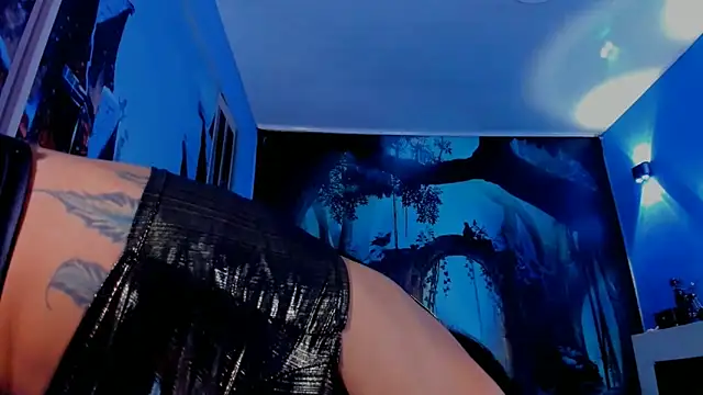 Snapshot of alessa_brown74 chatting on 05.08.26 alessa brown74 online show from 05.08.26