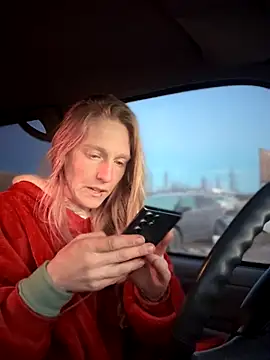 GoldenFlameGoddess online show from 12.01.25