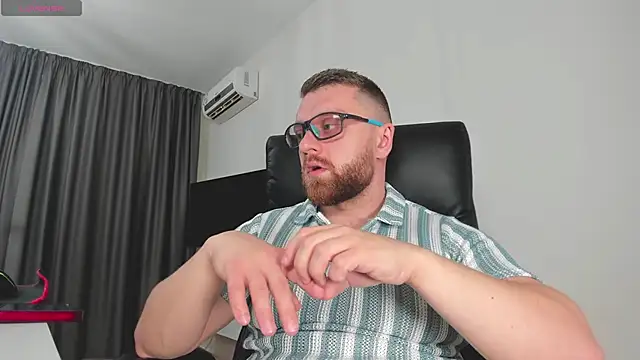 Findom guy online show from 01.14.26