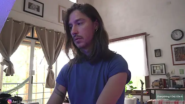 Antinoo Gnothi online show from 01.10.25