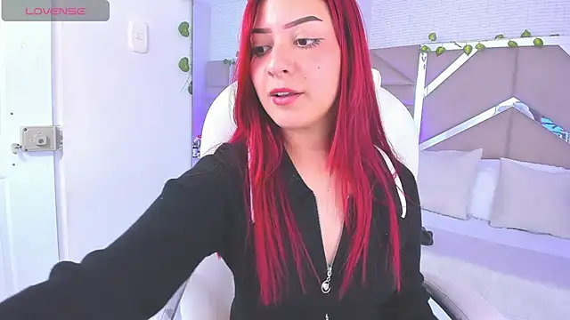 Zoe Lennoxx online show from 01.03.25