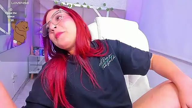 Zoe Lennoxx online show from 02.15.25