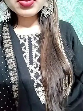 Noor Darliing online show from 01.23.25