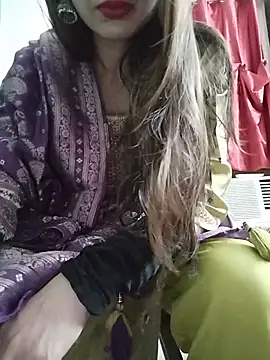 Snapshot of Noor_Darliing chatting on 05.23.26 Noor Darliing online show from 05.23.26