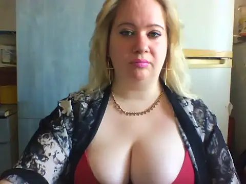 D Marinna online show from 11.07.25