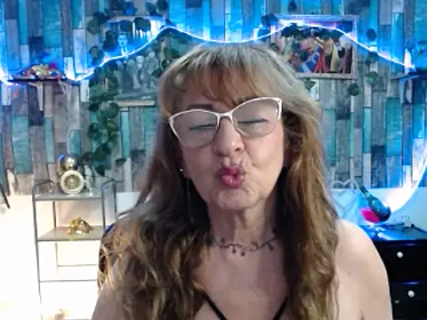 KarimaSarabe online show from 03.04.25