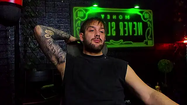 Snapshot of LexXHardy chatting on 02.01.26 LexXHardy online show from 02.01.26