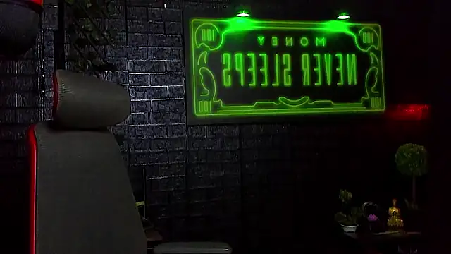 Snapshot of LexXHardy chatting on 02.02.26 LexXHardy online show from 02.02.26