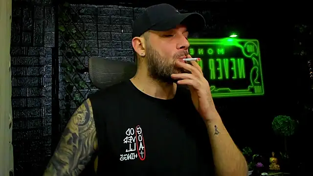 Snapshot of LexXHardy chatting on 02.23.26 LexXHardy online show from 02.23.26