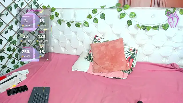 Andrea Williams24 online show from 11.15.25