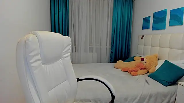 Kathlyn  Heath online show from 01.24.25