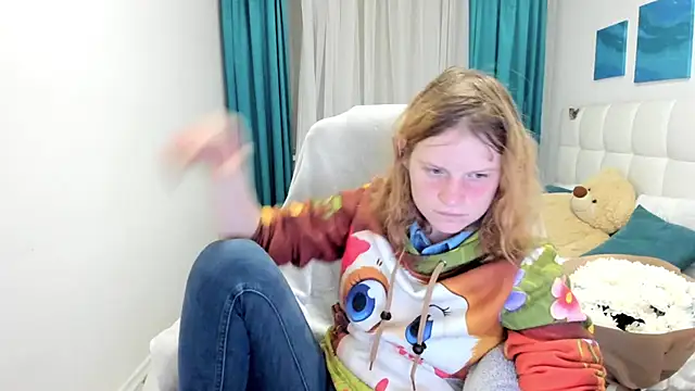 Kathlyn  Heath online show from 11.28.25