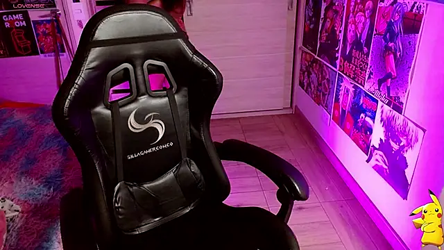 Emmachan19 online show from 09.24.25