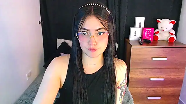 Isa Maiden1 online show from 09.23.25