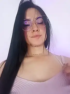 Isa Maiden1 online show from 11.22.25