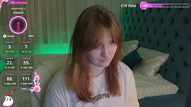  Chlo  e online show from 01.30.25