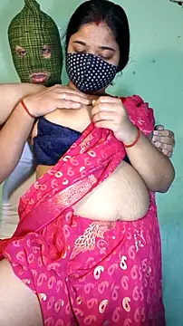 Snapshot of hotty_Sexy-couple chatting on 02.06.25 hotty Sexy-couple online show from 02.06.25