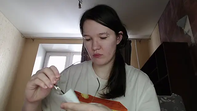 MiriamOr online show from 02.19.25