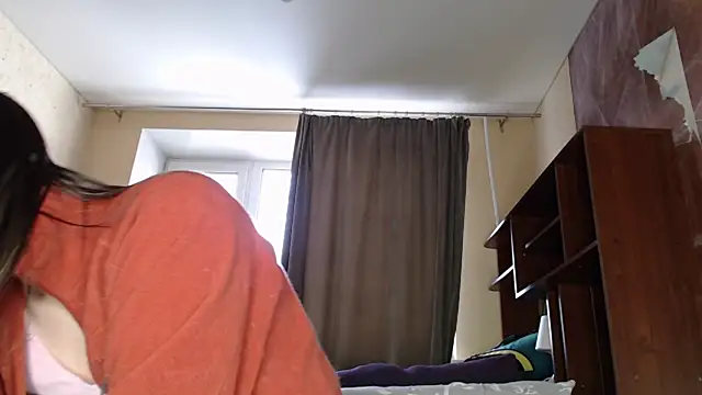 MiriamOr online show from 02.19.25