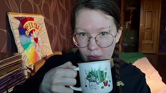 MiriamOr online show from 12.15.25