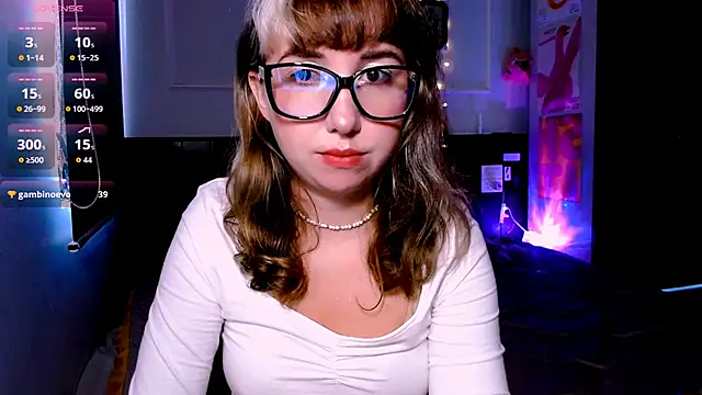 Cosmo Riri online show from 09.10.25