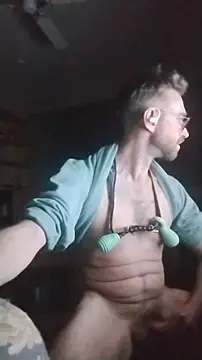 MaxSpadeErotica online show from 05.23.26