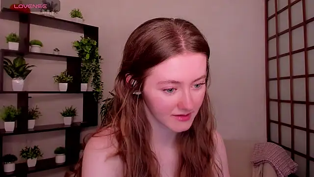 KateCuddle online show from 06.22.26