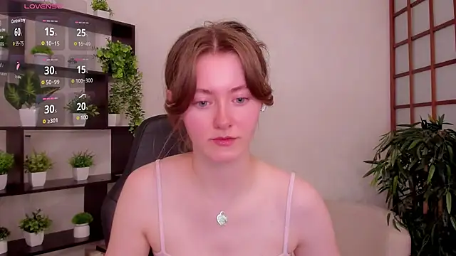 KateCuddle online show from 07.21.26