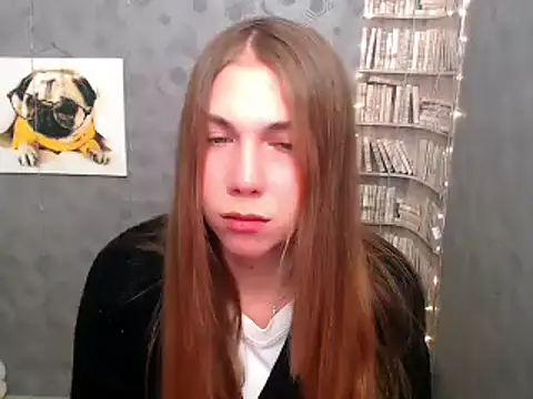 Snapshot of Sport_Tall_Doll chatting on 02.19.25 Sport Tall Doll online show from 02.19.25