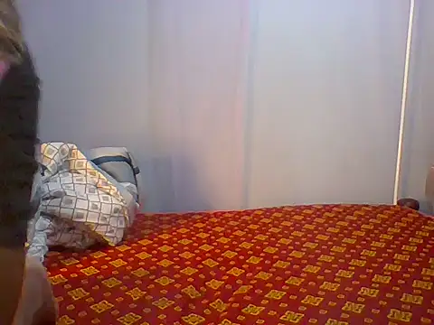 Snapshot of Eminent_Ride chatting on 11.11.25 Eminent Ride online show from 11.11.25