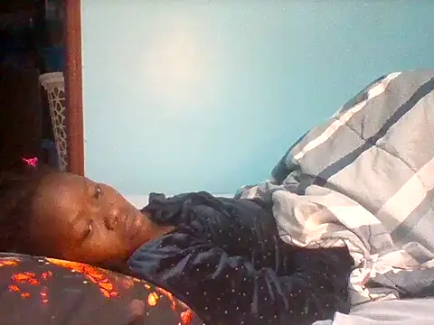 Snapshot of Eminent_Ride chatting on 04.05.26 Eminent Ride online show from 04.05.26