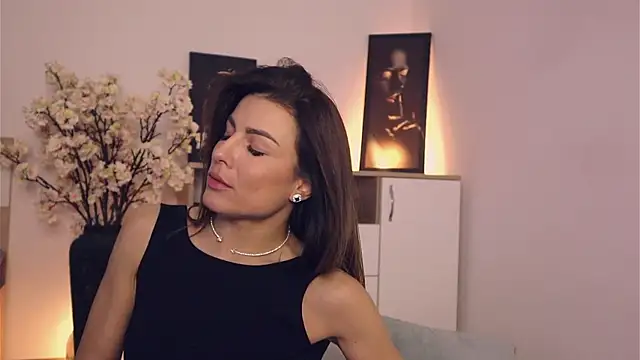 Misslullu online show from 01.25.25