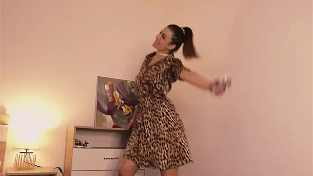 Misslullu online show from 03.19.25