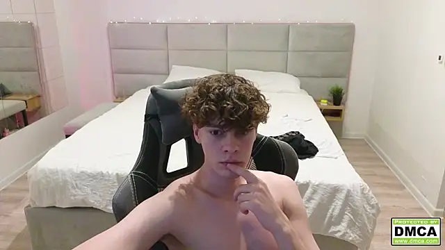 cute thomas online show from 12.21.24