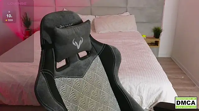 cute thomas online show from 02.03.25