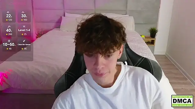 cute thomas online show from 02.11.25