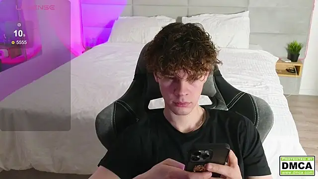 cute thomas online show from 03.11.25