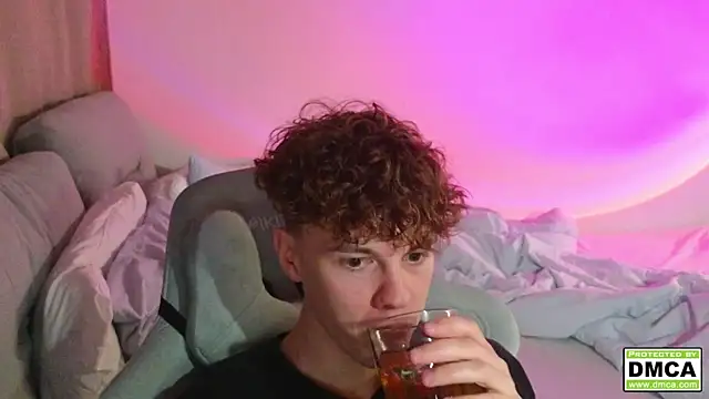 cute thomas online show from 09.25.25