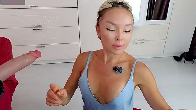 WhiteBunny online show from 07.07.26