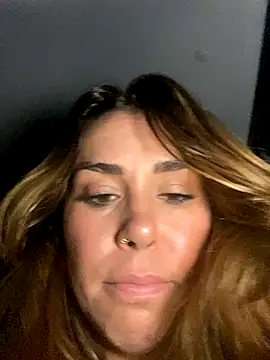 LeaGambit   online show from 11.13.25